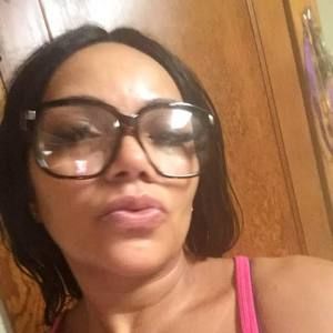 Meet your Posher, Leangela